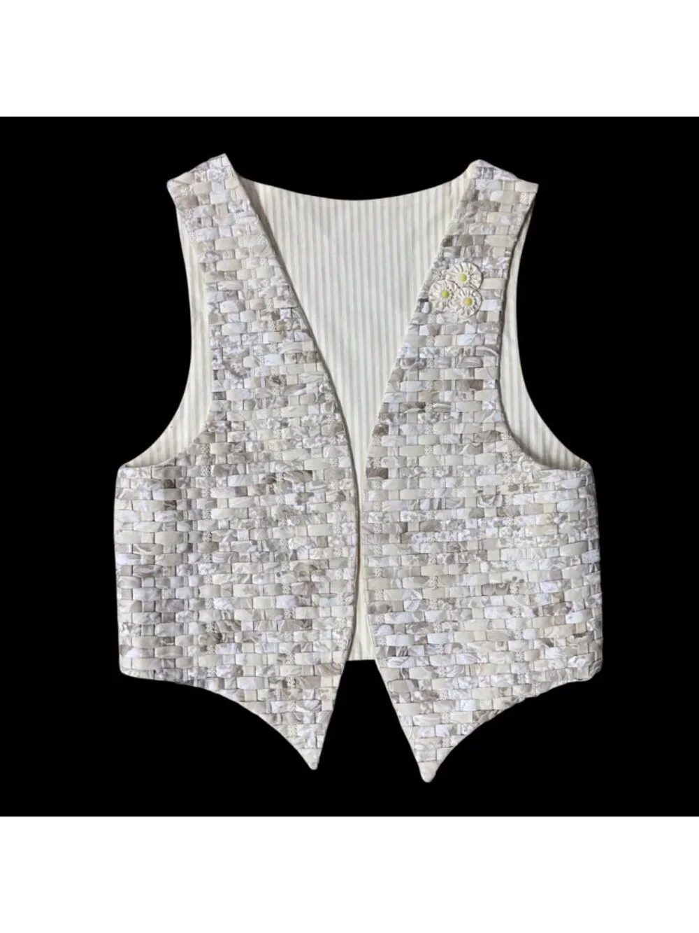 Handmade Vest Woven Daisy Accents Floral Open Front Beige Cream Yellow Flowers - Picture 2 of 5